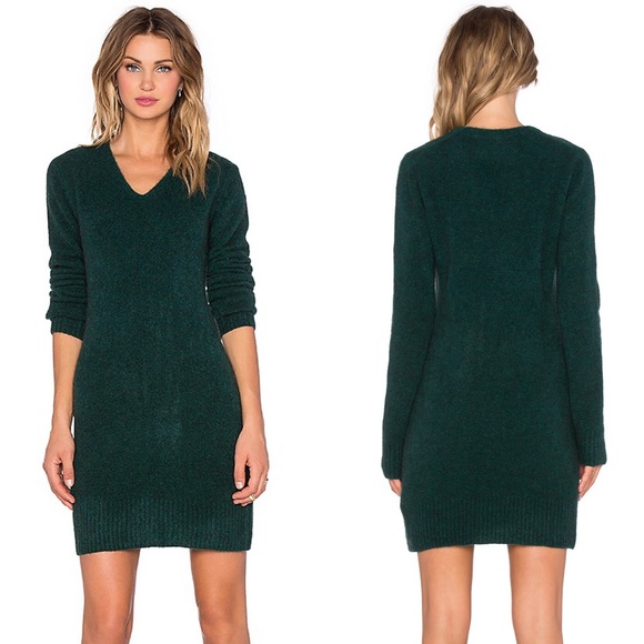 Marc By Marc Jacobs Superyak Vneck 